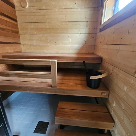 Aurora Welcome Newly Built Riverside * Sevettijärvi