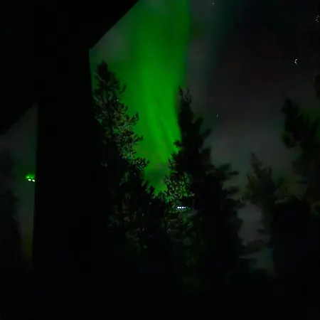 Aurora Welcome Newly Built Riverside Willa Sevettijärvi